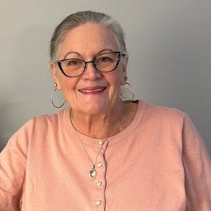 Meet your Posher, Anne